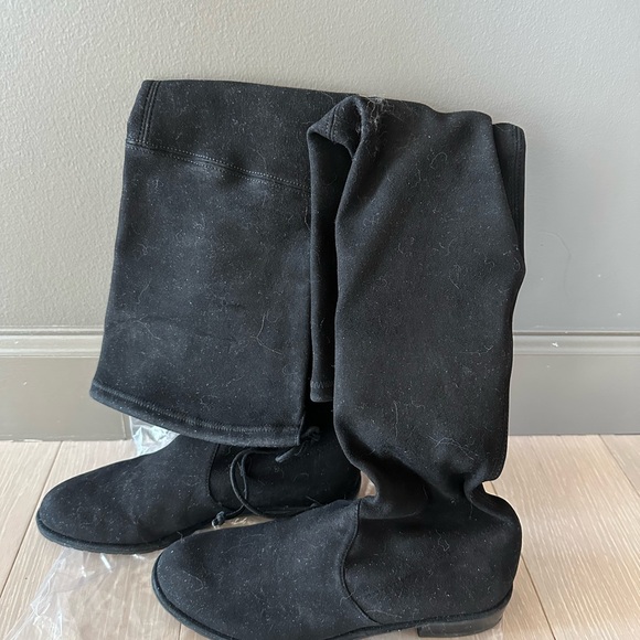 Stuart Weitzman Lowland Boots - Picture 3 of 5